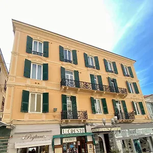 Eletto Hotel
